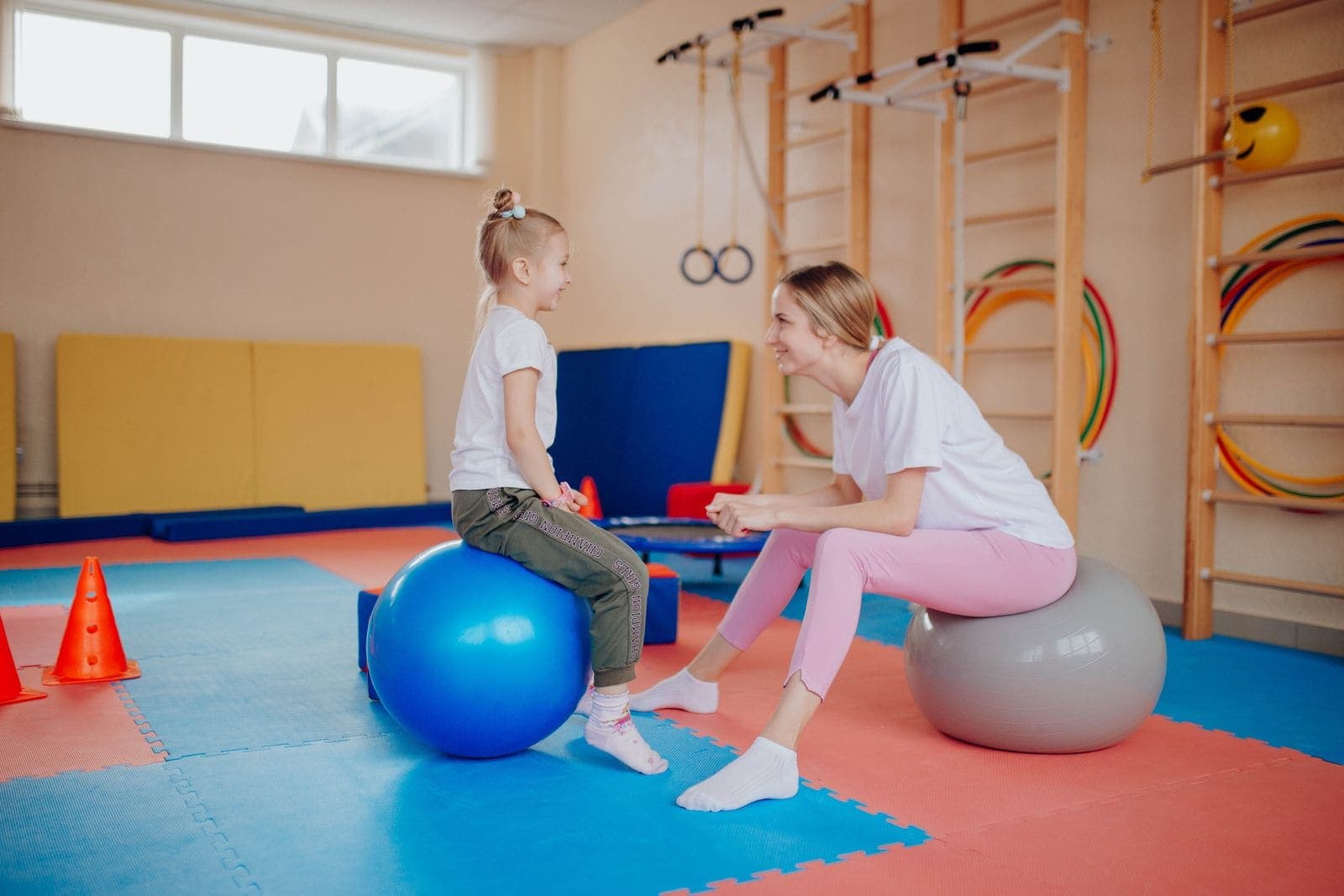 A child in physical therapy at Midsouth Therapy Group